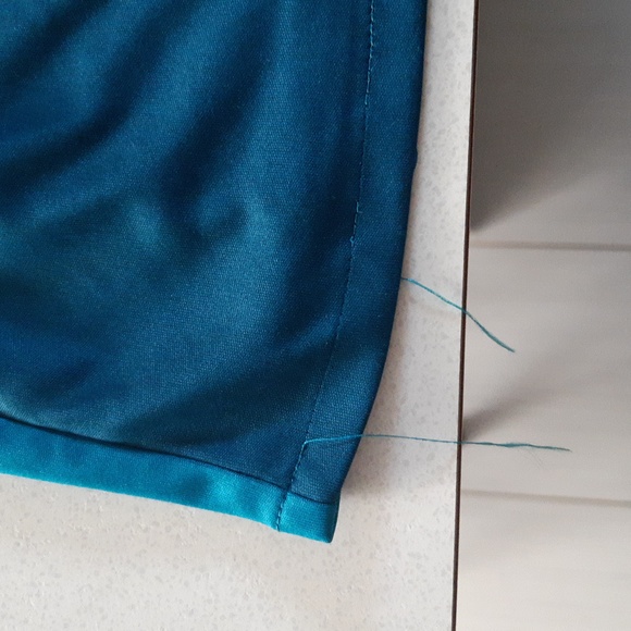 2017-18 Real Madrid Adidas Third Shirt - Picture 7 of 17